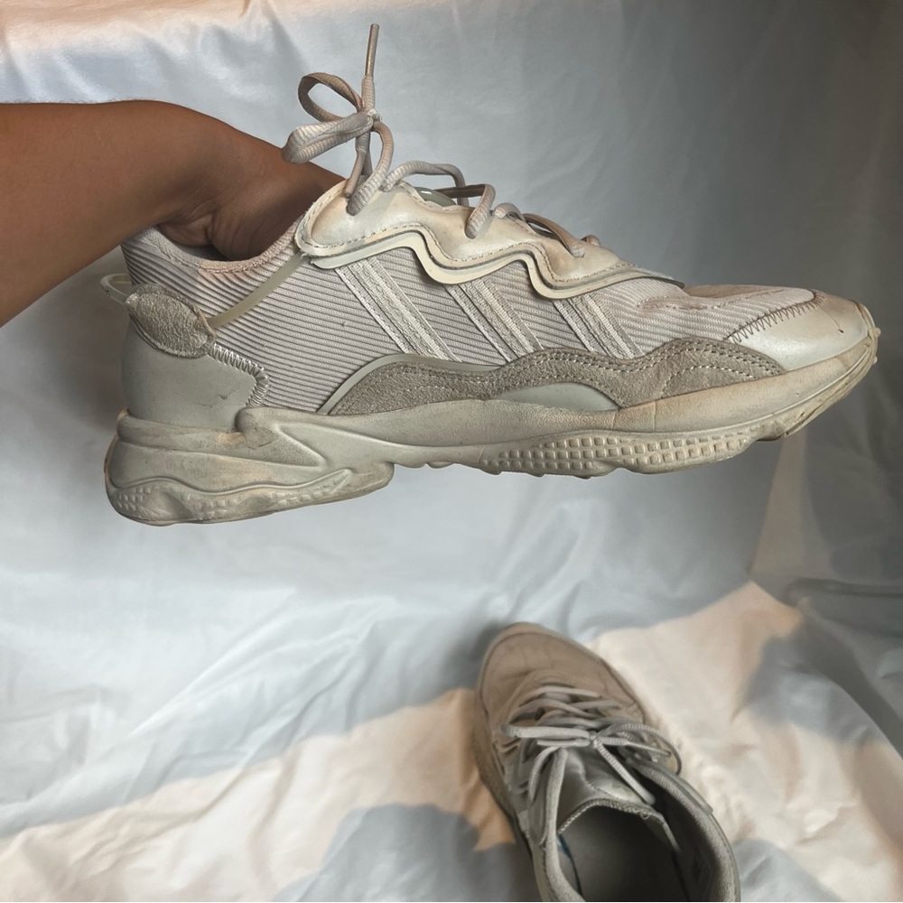 Adidas Ozweego "Bliss" Nude/Tan Unisex Men US 11.5 - Picture 3 of 12